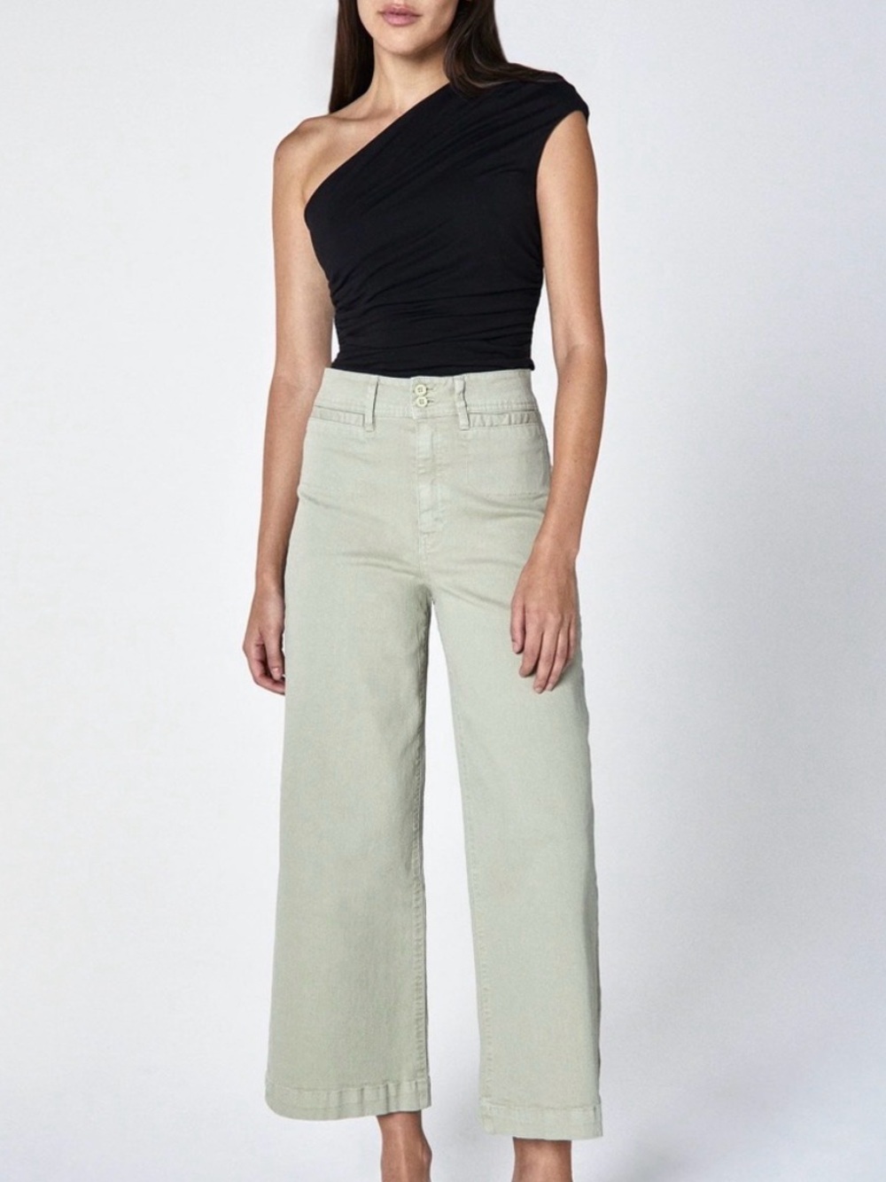 Unpublished Gemma High Waist Crop Wide Leg Jeans in the color Oyster - Size 28